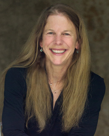 Dede Cummings, author portrait