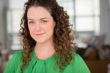 Rachel Bertsche, author portrait