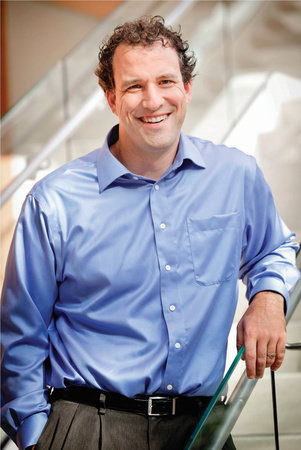 Nicholas Epley, author portrait