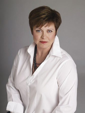 Tami Hoag, author portrait