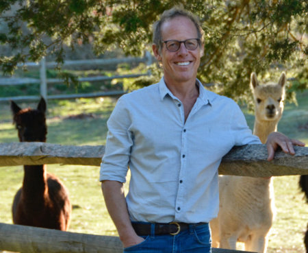 Tony Horwitz, author portrait