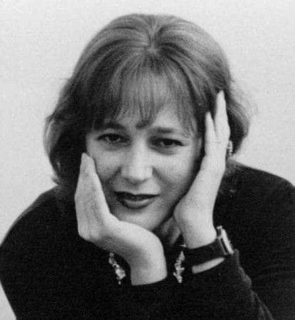 Angela Vallvey, author portrait