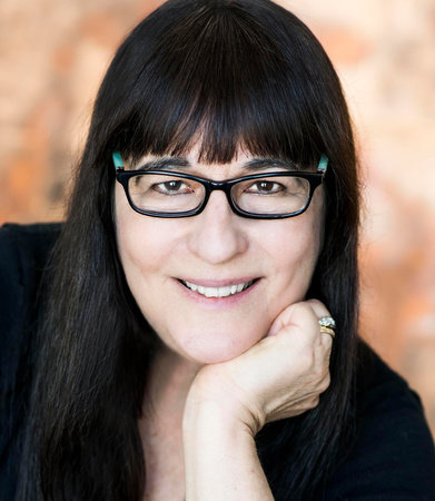 Lisa Cron, author portrait