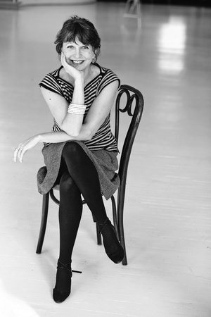Julie Kavanagh, author portrait