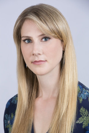 Alena Graedon, author portrait