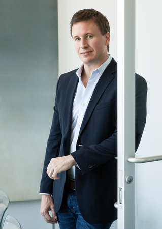 Matt McCarthy, author portrait