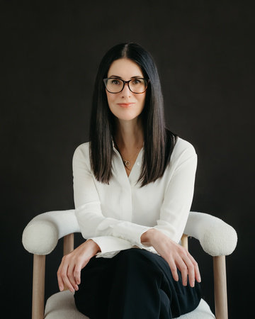 Danielle L. Jensen, author portrait