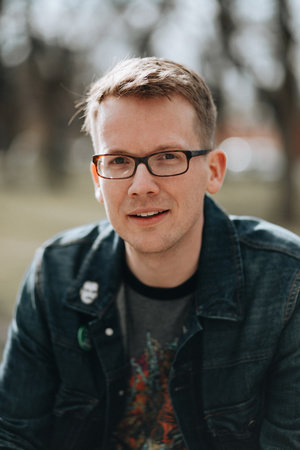 Hank Green, author portrait