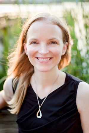 Annie Rains, author portrait