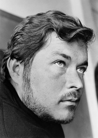 Geoffrey Cain, author portrait