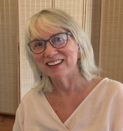 Julie Fortenberry, author portrait