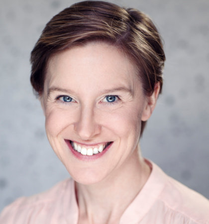 Susie Riddell, author portrait