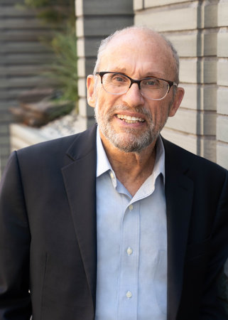 Adam Nagourney, author portrait
