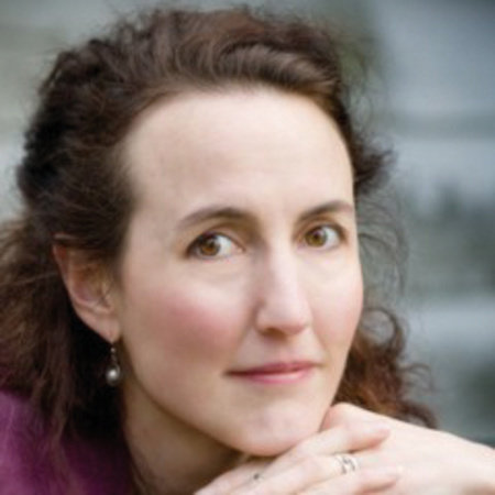 Xe Sands, author portrait