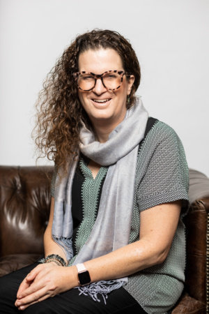 Kristen Worley, author portrait