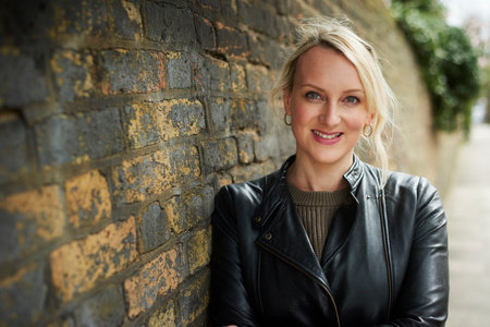 Chloé Esposito, author portrait