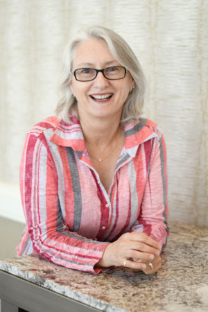 Heather Gale, author portrait