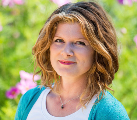 Anna Mason, author portrait