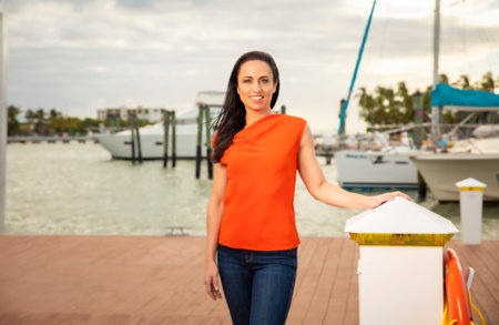 Amy Morin, author portrait