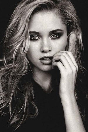 Virginia Gardner, author portrait