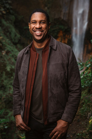 Hakeem Oluseyi, author portrait