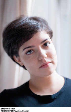 Stephanie Scott, author portrait