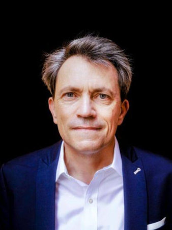 Thomas Meyer, author portrait