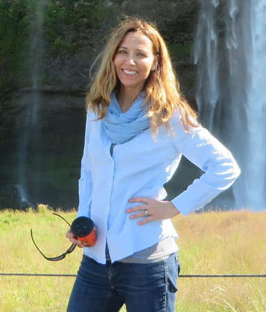 Jennifer Levitz, author portrait