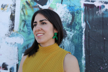 Olivia Abtahi, author portrait