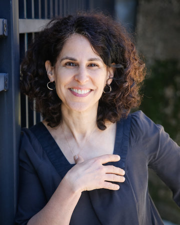 Susan Dominus, author portrait