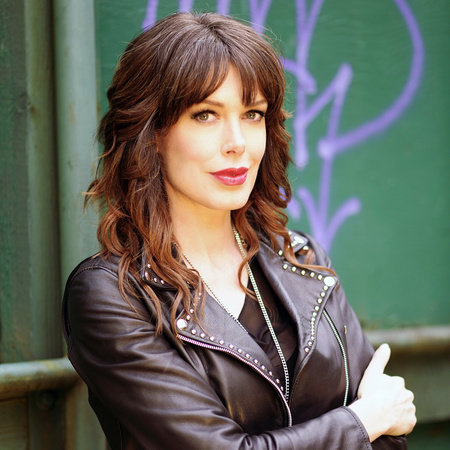 Tara Moss, author portrait