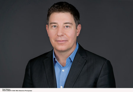 Peter Robison, author portrait