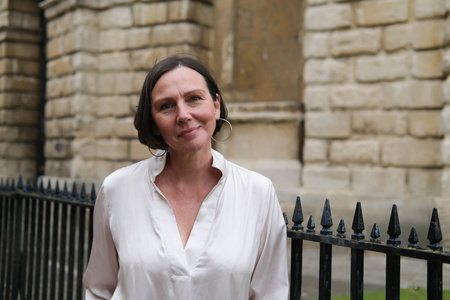Pip Williams, author portrait