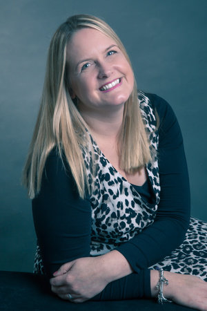 Posy Lovell, author portrait