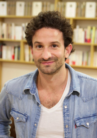 Miguel Bonnefoy, author portrait