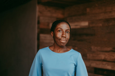 Jennifer Baker, author portrait