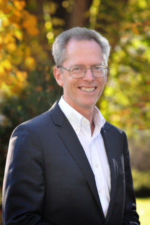 Dr. Chris Honey, author portrait