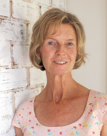 Maggie Hutchings, author portrait