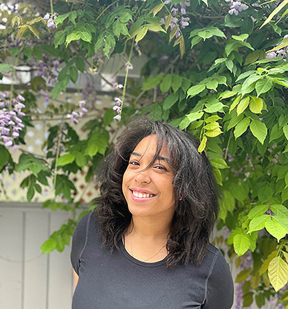 Luz Batista, author portrait