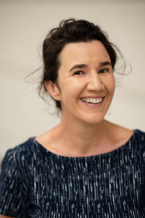 Tabitha Carvan, author portrait