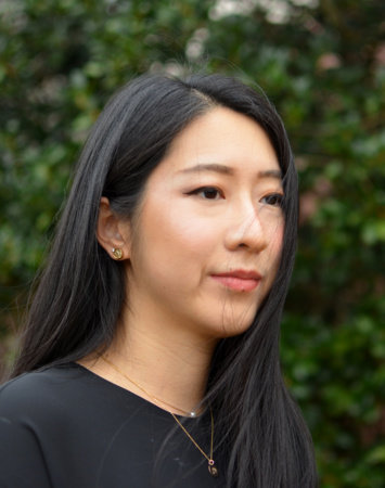 Grace D. Li, author portrait