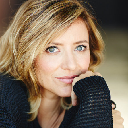 Christine Lakin, author portrait