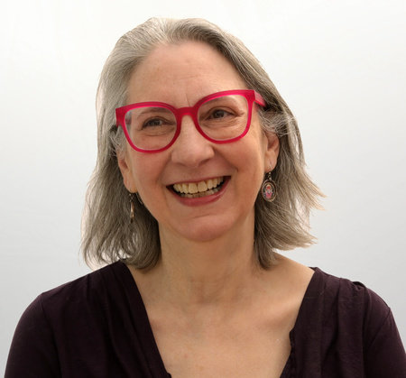 Lauren R. Taylor, author portrait