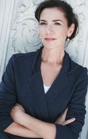 Nina Willner, author portrait