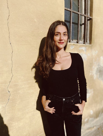 Vera Kachouh, author portrait