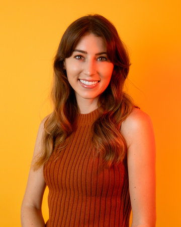 Farrah Penn, author portrait