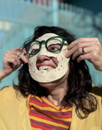 Eliza Kinkz, author portrait