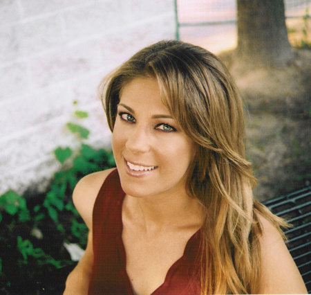 Alexandra Robbins, author portrait