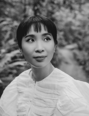 Ling Ling Huang, author portrait