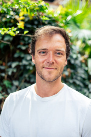 Jordan Thomas, author portrait